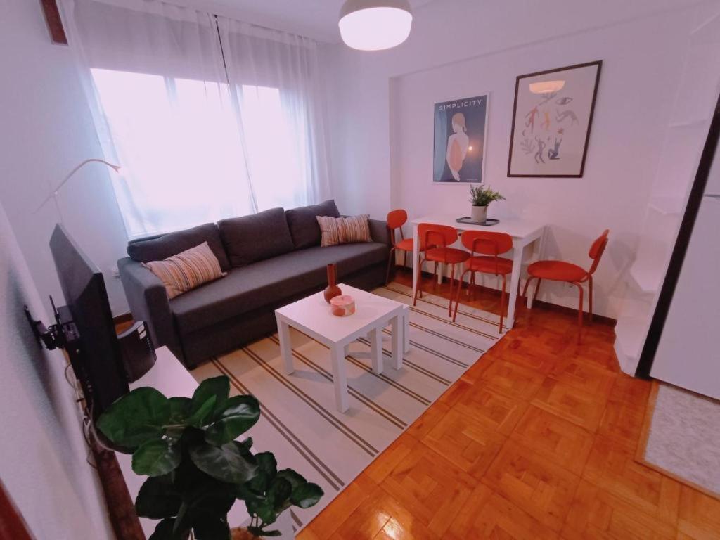 Apartamento Maura 2 Dormitorios Oviedo Exteriér fotografie