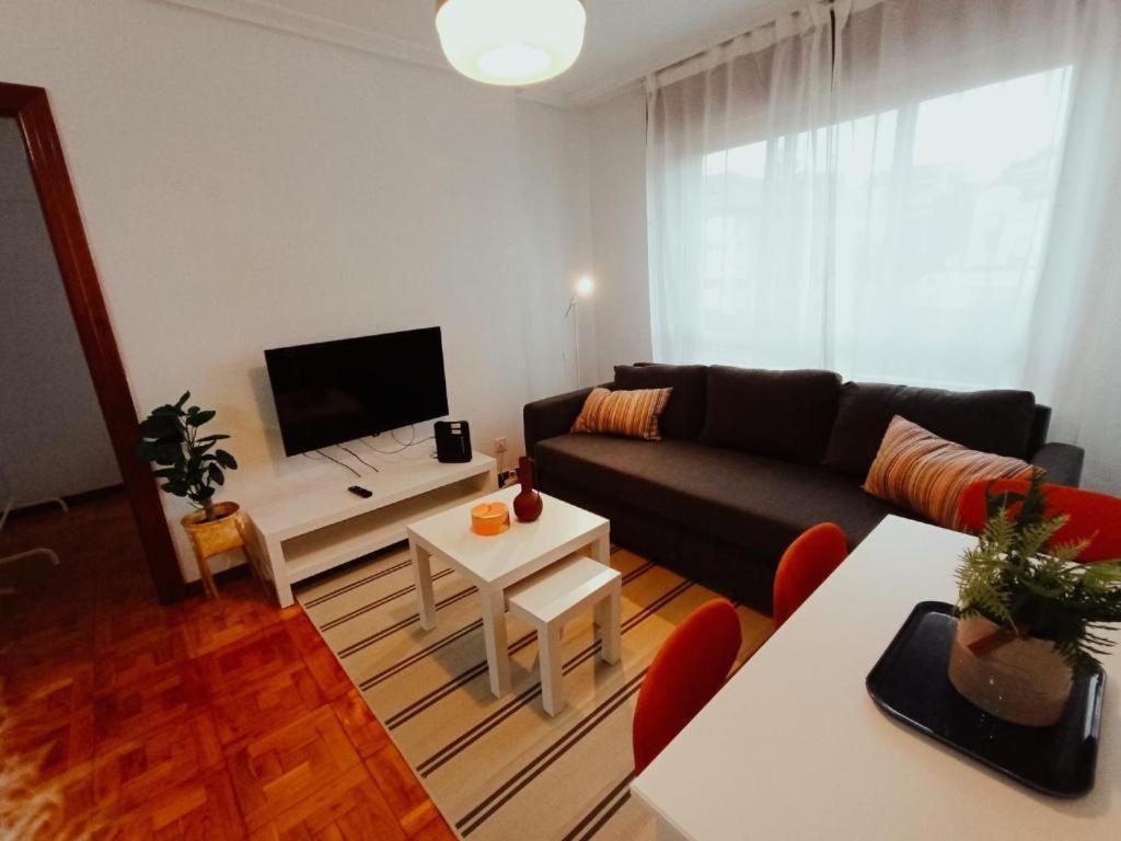 Apartamento Maura 2 Dormitorios Oviedo Exteriér fotografie